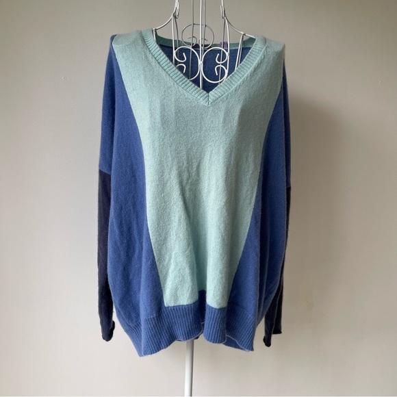 Cullen cashmere color block long sleeve v neck slouchy sweater pullover blue M - Picture 1 of 8